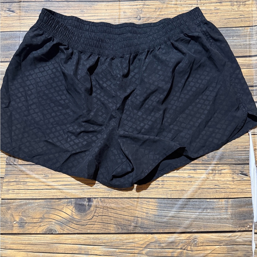 Champion Women's Black Textured Athletic Shorts